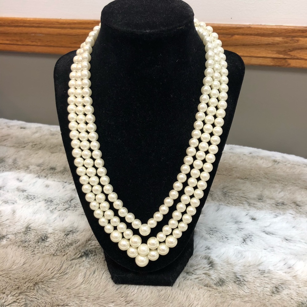 3 Strand Faux Pearl Necklace